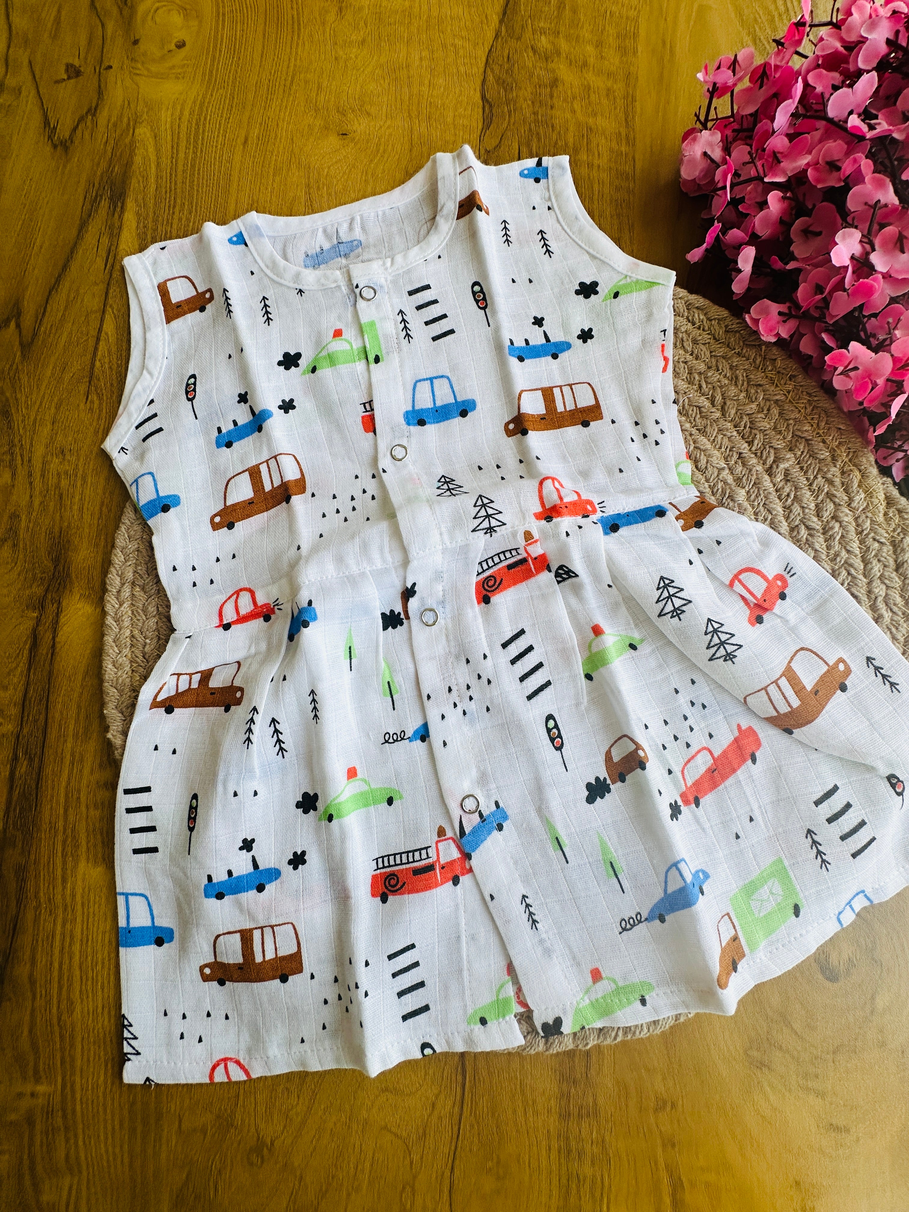 muslin frocks front open (3-6months)